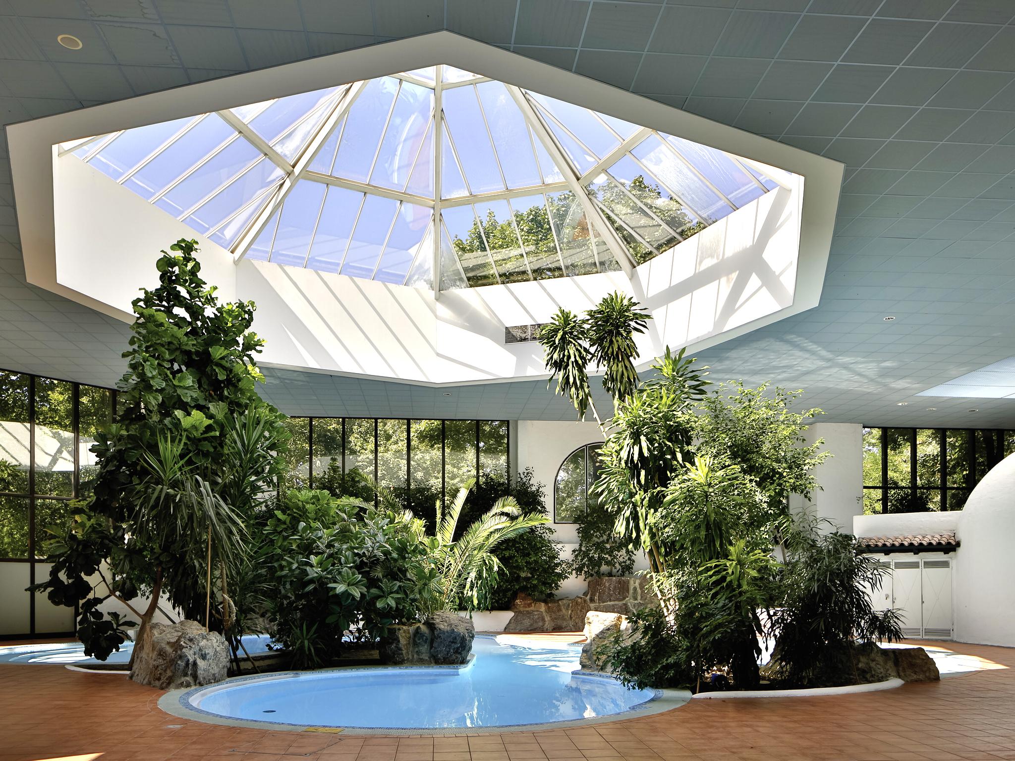 Eventhotel Pyramide Vösendorf Facilidades foto