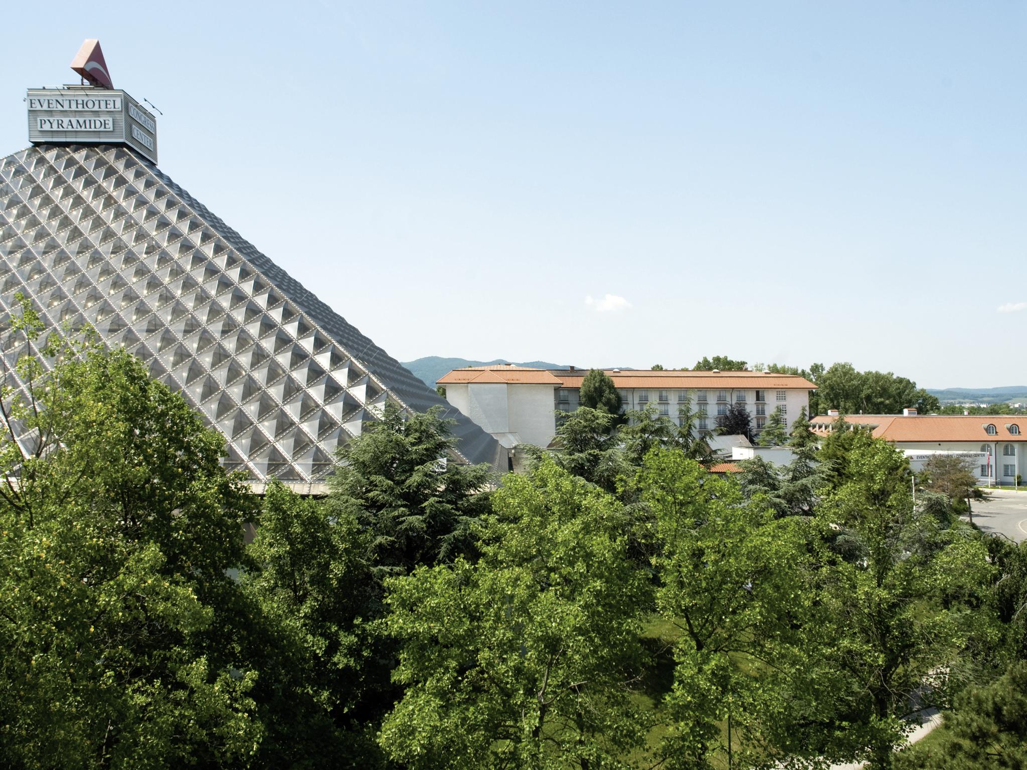 Eventhotel Pyramide Vösendorf Exterior foto